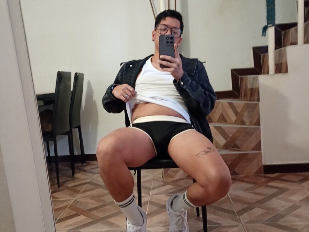 WilliamsWolf Porn Vip Show