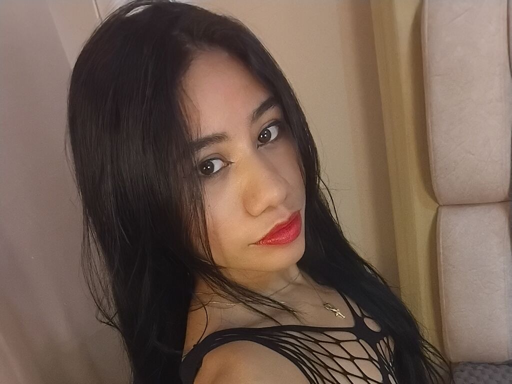 LaraPonss Porn Vip Show
