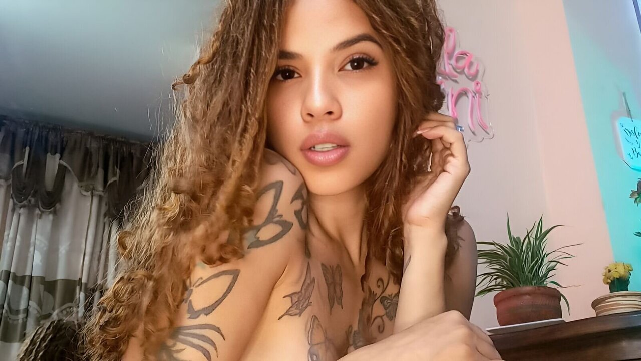 BellaStorni Porn Vip Show