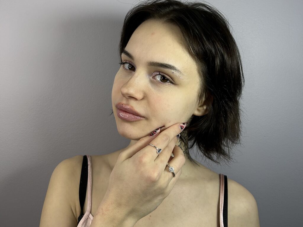 BrennaTilotta Porn Vip Show