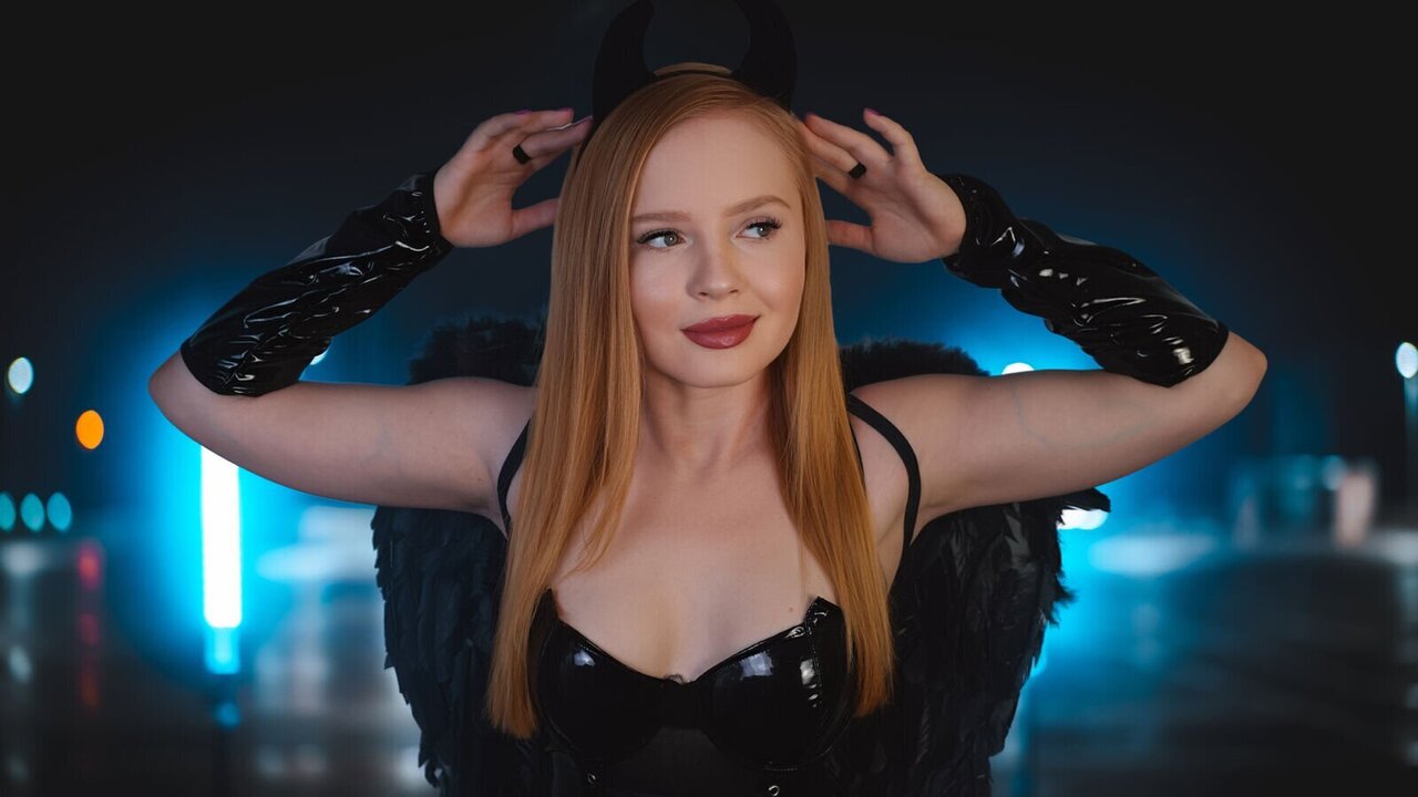 ChloeRichardson Porn Vip Show