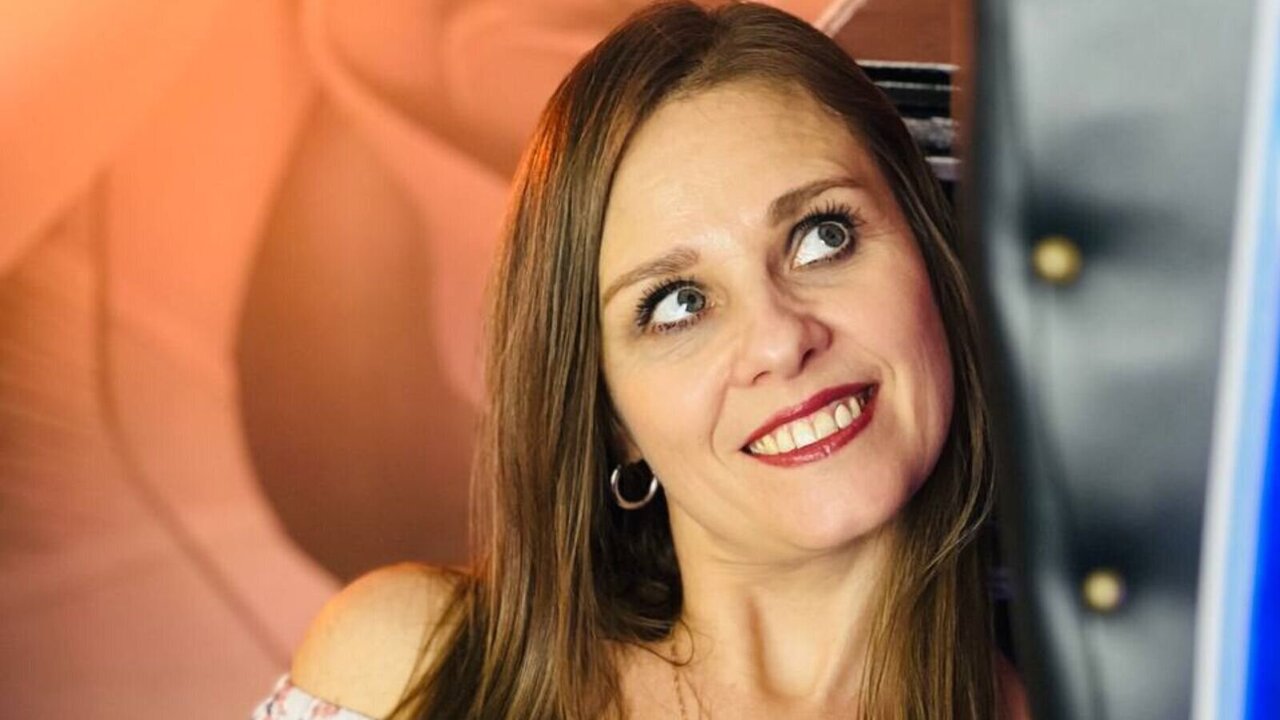 EmiliaBedy Porn Vip Show