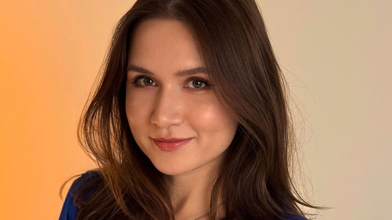 EmilyWillis Porn Vip Show