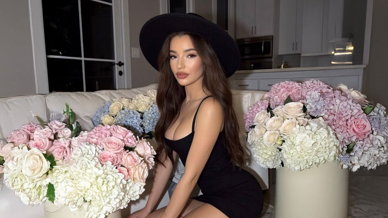 HanaRoss Porn Vip Show