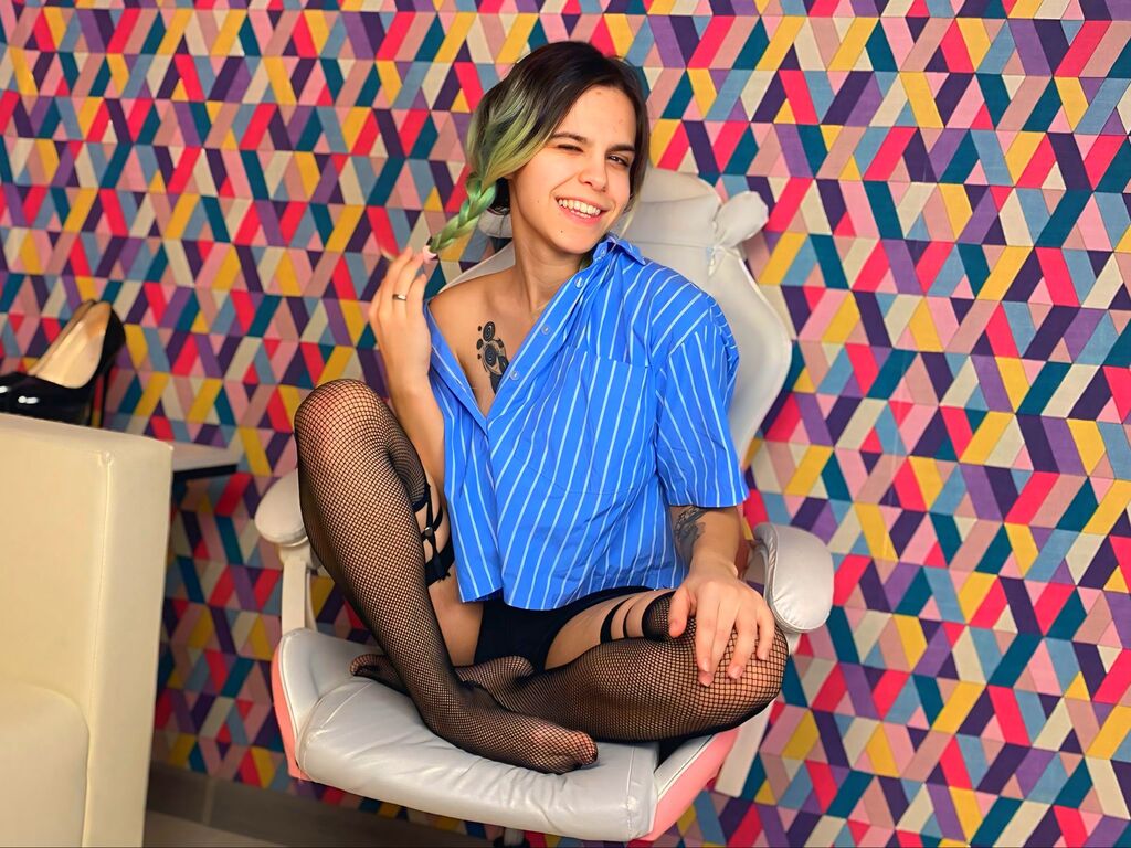 LiraBelle Porn Vip Show