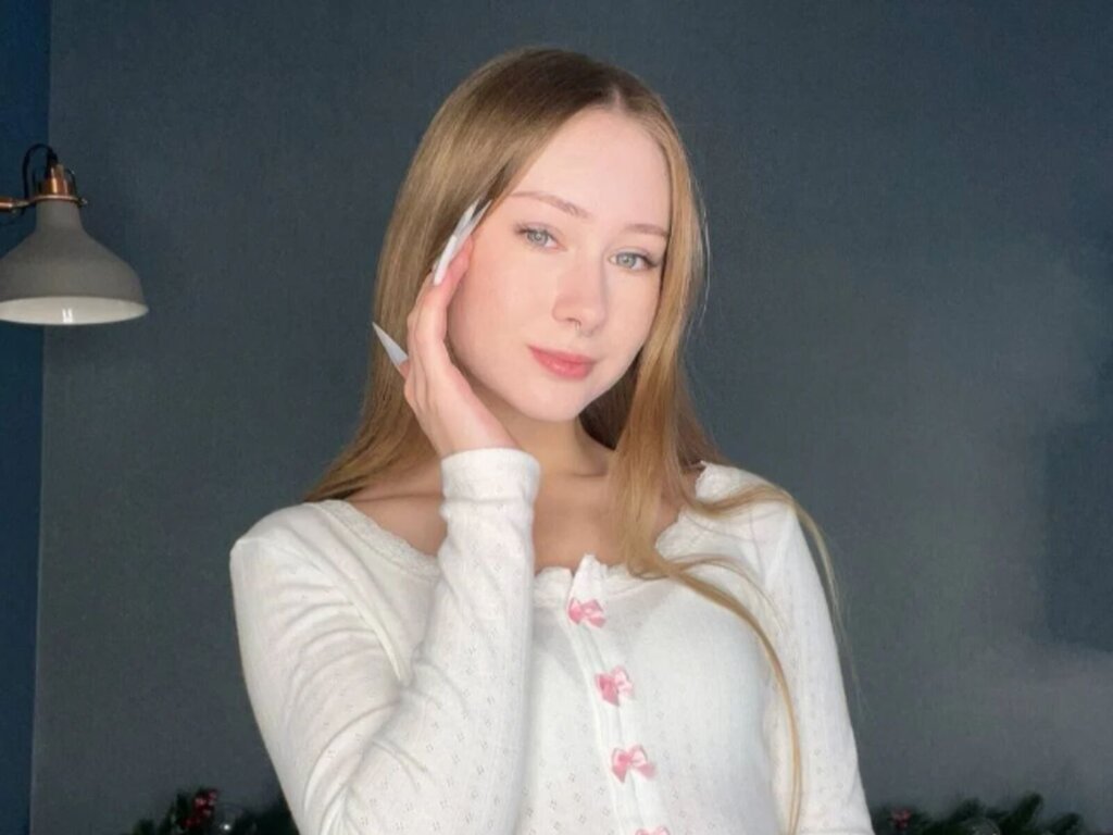PhilomenaClowes Porn Vip Show