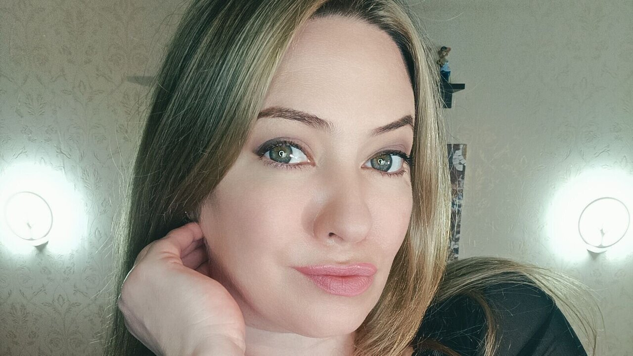 LolaJoly Porn Vip Show