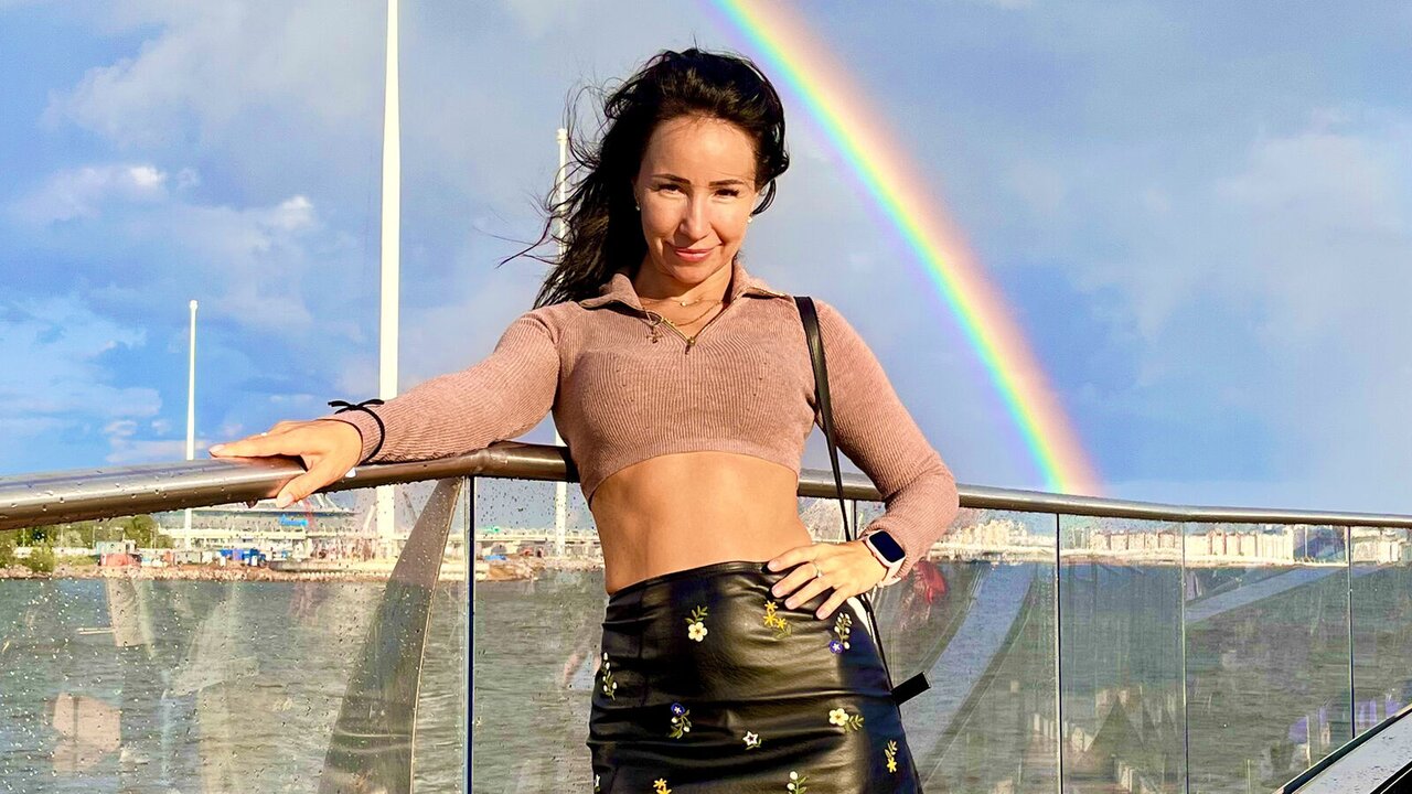 MadinaBrown Porn Vip Show